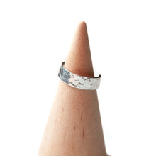Load image into Gallery viewer, Ear Cuffs Fake Piercing Faux Piercing Textured Silver Ear Cuff Band Midwinter Hollow