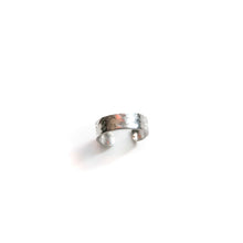 Load image into Gallery viewer, Ear Cuffs Fake Piercing Faux Piercing Textured Silver Ear Cuff Band Midwinter Hollow