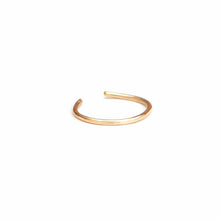 Load image into Gallery viewer, Dainty Gold Conch Cuff - Ear Cuff