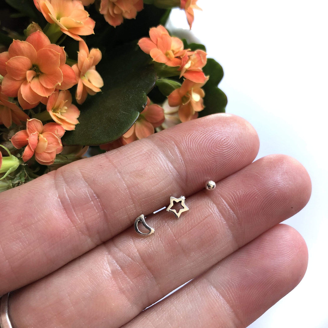 Star & Moon Sterling Silver Mismatched Stud Earrings - Asymmetrical Night Sky Stud Set